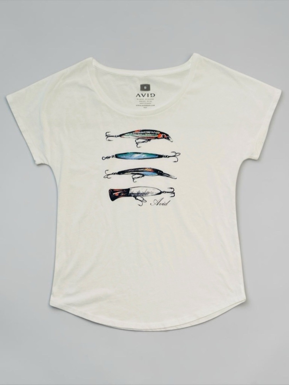 Avid Fishing Tee Shirt Womens Small White Fishing Lures Ocean Fish Beach Boating